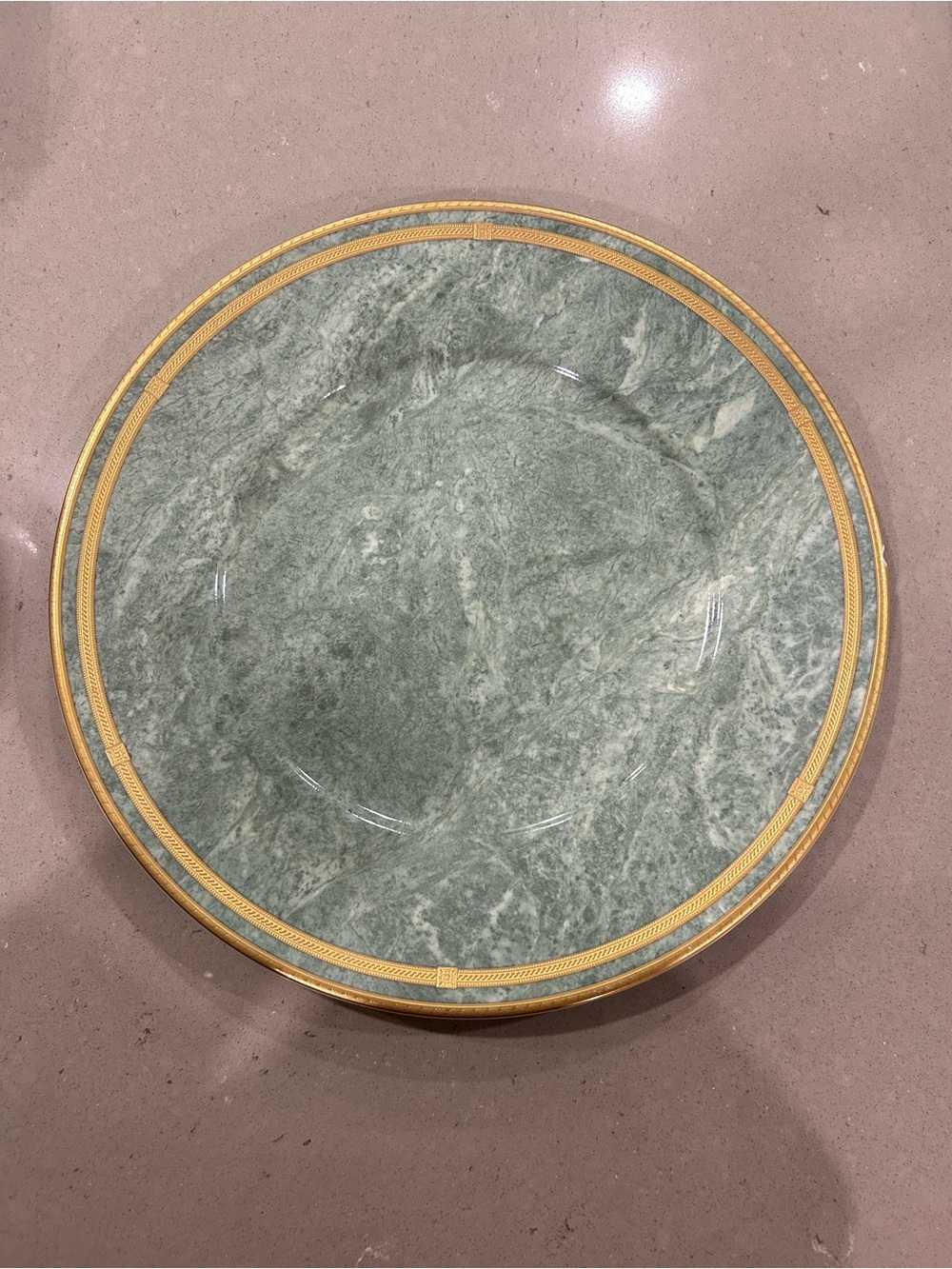 Oscar de la Renta Green Round Serving Platter with Gold Trim